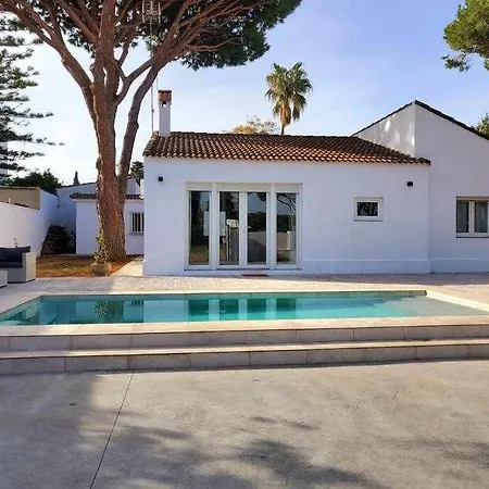 Сasa de vacaciones Yoli 26 Con Piscina Y Jardin Cerca De La Playa Chiclana de la Frontera